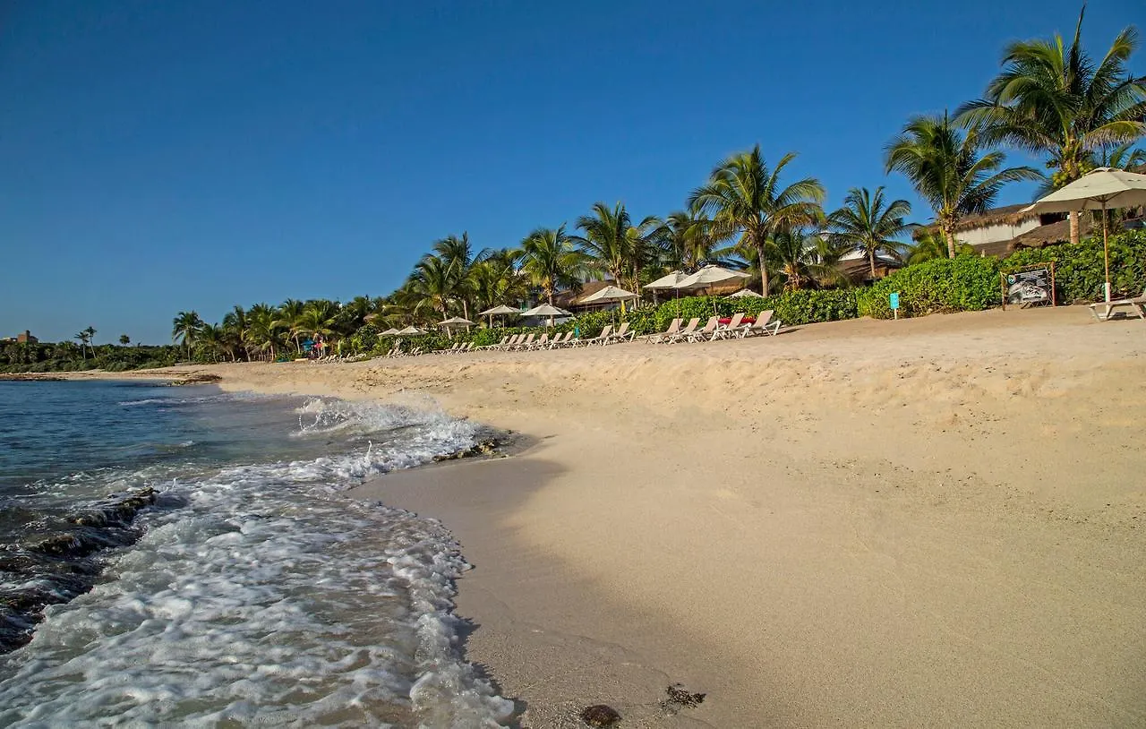 Las Villas Akumal 4*,
